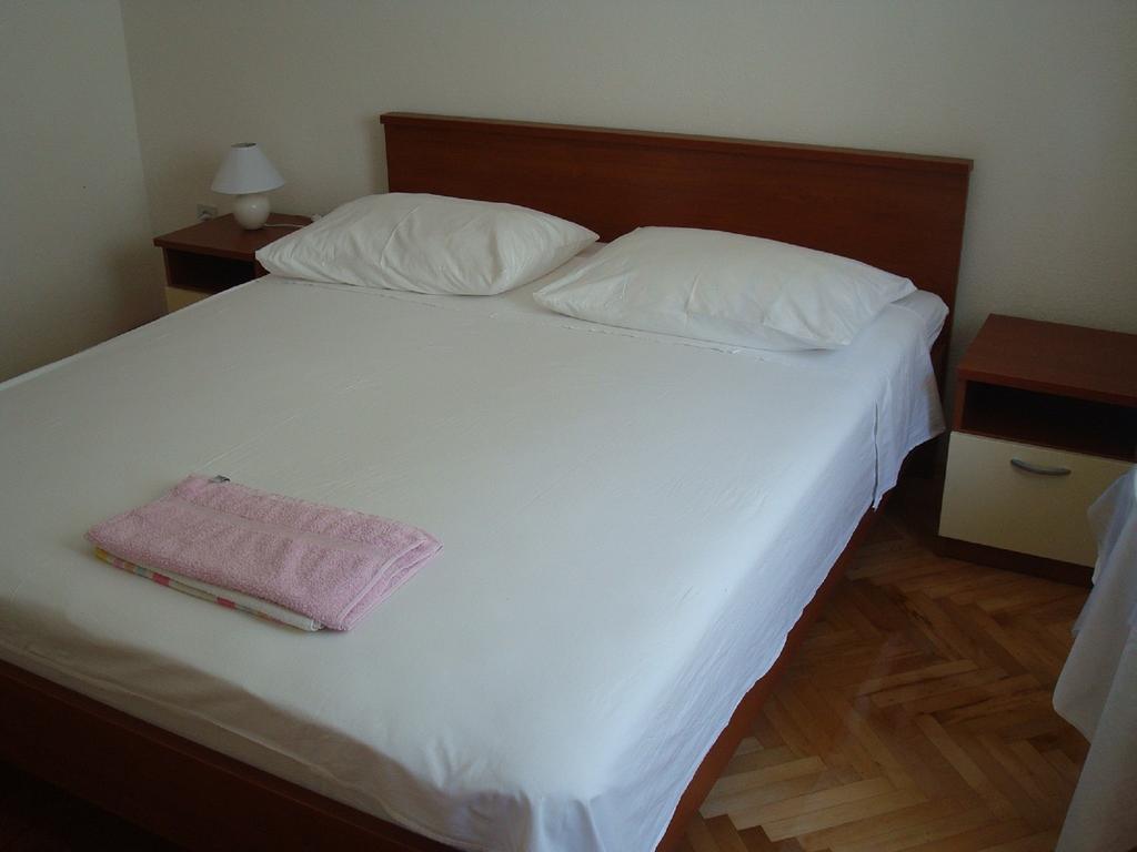 Guest House Milic Makarska Zimmer foto